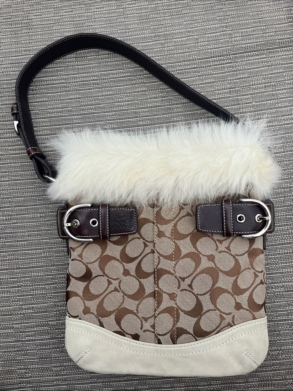 Women’s COACH Signature Monogram Faux Fur Trim Shoulder Bag - Y2K Vintage